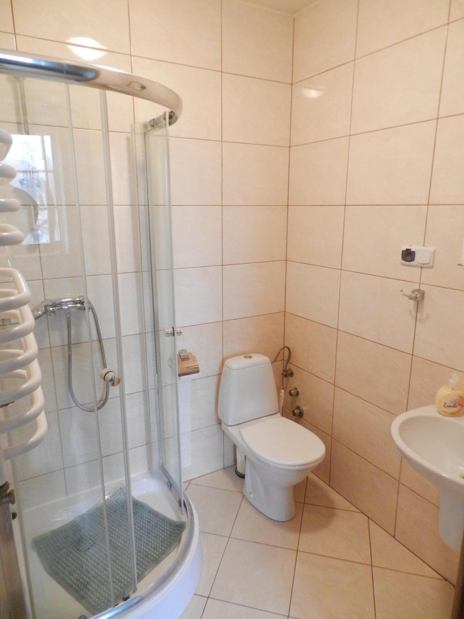 Hotel Dom Pielgrzyma Kalwaria Zebrzydowska Habitación foto