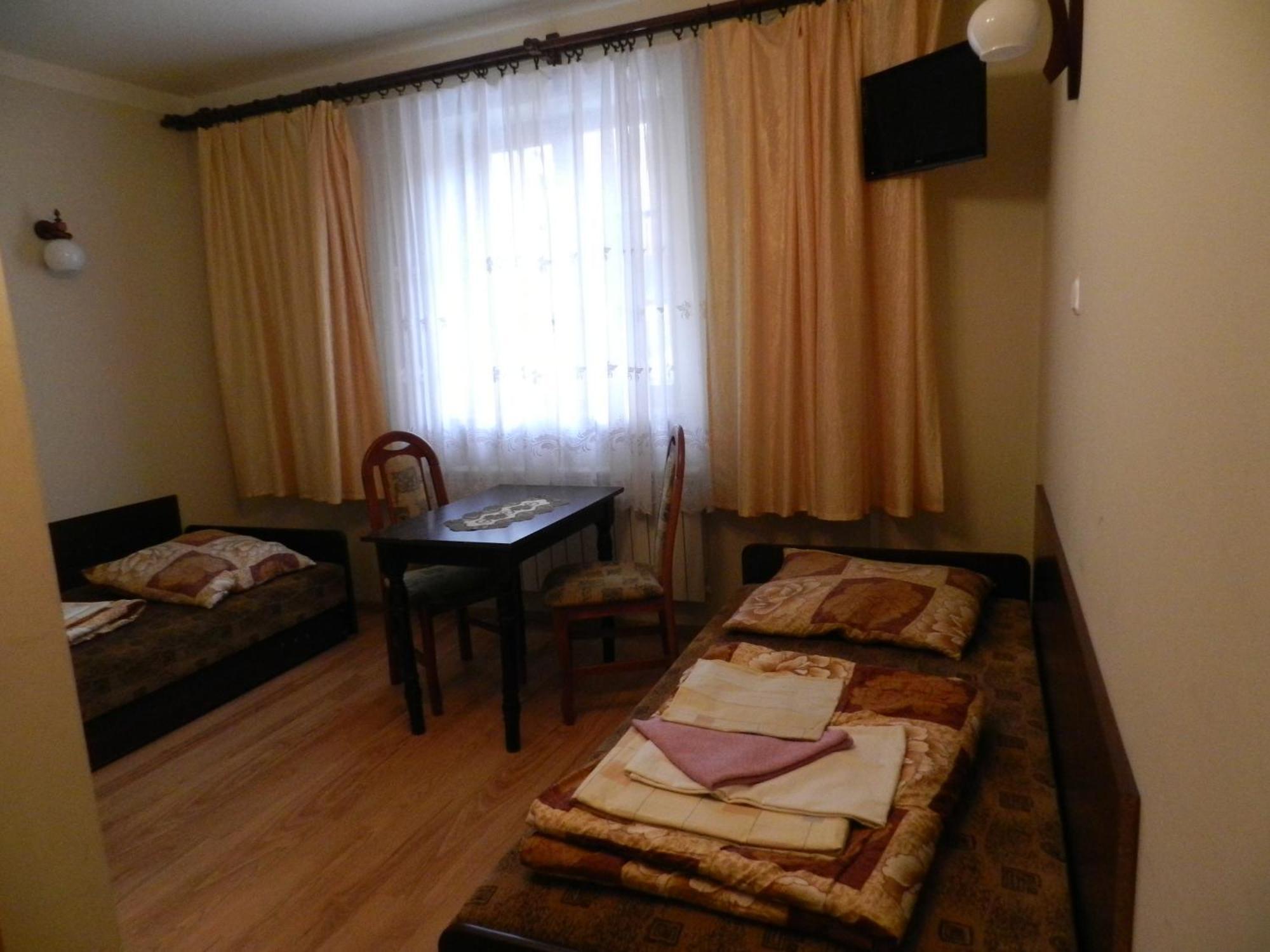 Hotel Dom Pielgrzyma Kalwaria Zebrzydowska Habitación foto